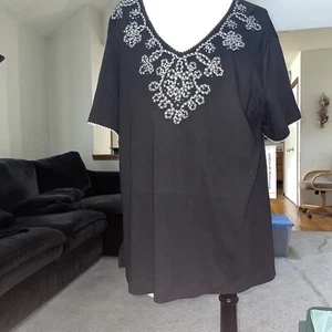 Alfred Dunner Garden Party Black Short Sleeve Beaded Top Size Medium New - Picture 1 of 13