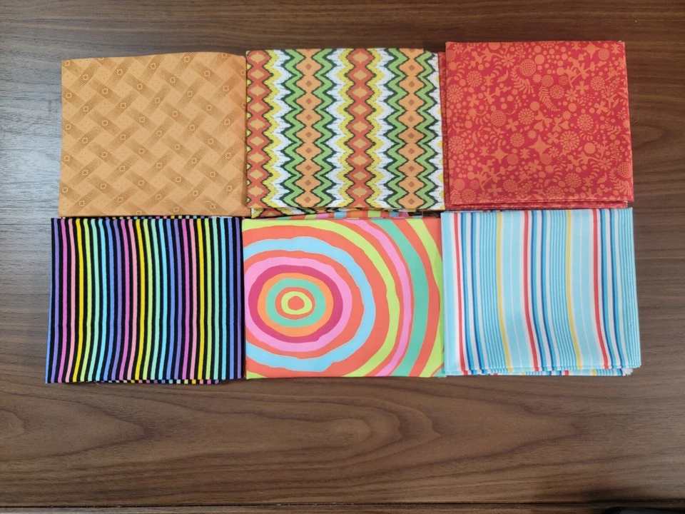 LOT 8  SIX FAT QUARTERS, PRE OWNED, NOT USED, MULTICOLORS - Image 1 of 1