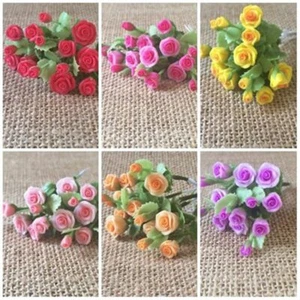 5 x casa delle bambole miniatura rosa bouquet artificiale fiori argilla piante artigianali fai da te - Foto 1 di 19