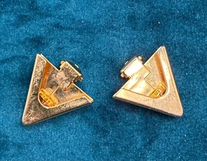 Vintage Ges Gesch COLLAR TIPS Gold Tone - Picture 1 of 5