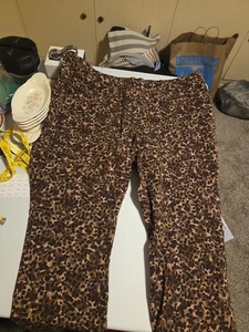 Damen Issac MizrahiLive Leopard Capri/Hose Größe 26WP (236) - Bild 1 von 7