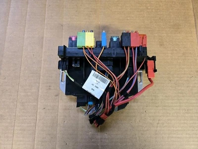 2001-2006 Mercedes-Benz CL600 Rear Relay Fuse Control Module A0315451632 OEM - Image 1 of 4
