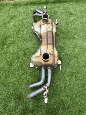 兰博基尼 Huracan Boysen 排气消声器 后盒消音器 420131089 4T0251609A — 第 1/4 张图片