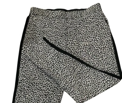 RACHEL ROY Women's Sz 8 Gray Cheetah Animal Print Textured Cropped Agatha Pants - Image 1 of 4