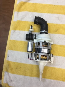 DD82-01380A Samsung Dishwasher Circulation Pump Free Shipping - Afbeelding 1 van 4
