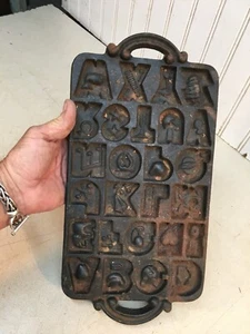 Vintage Cast Iron Corn Bread Pan Alphabet Blocks A through Z 7IN X 12IN - Picture 1 of 2