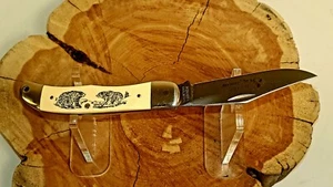 VINTAGE SCHRADE 1988 USA SCRIMSHAW BEAR & WOLF TRADESMAN POCKET KNIFE SC524 V662 - Picture 1 of 18
