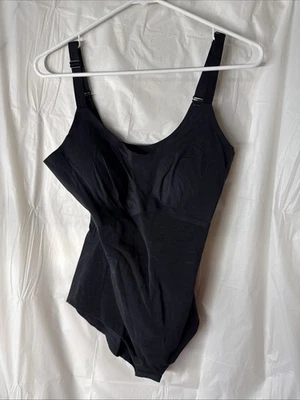 Body grande con forma de amor miel Foto 1 de 3