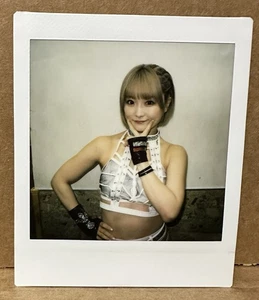 Natsupoi 2022 STARDOM Joshi Wrestling Cheki Photo Polaroid 1/1 SP Peace Sign ✌️ - Bild 1 von 1