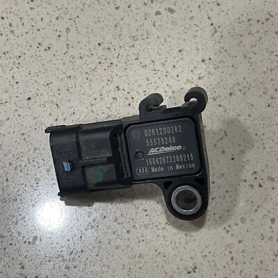 2015 GMC Terrain 2.4 Manifold Absolute Pressure Sensor 0261230282 Foto 1 de 3
