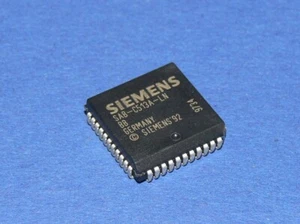 SIEMENS SAB-C513A-LN-BB PLCC44 8 Bit CMOS Microcontroller - Picture 1 of 2