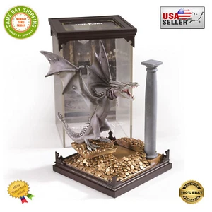 The Noble Collection Harry Potter Magical Creatures: Ukrainischer Ironbelly Dragon - Bild 1 von 19