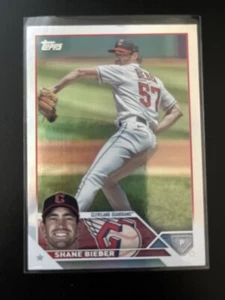 2023 Topps Rainbow Foil #298 Shane Bieber Guardians - Foto 1 di 2