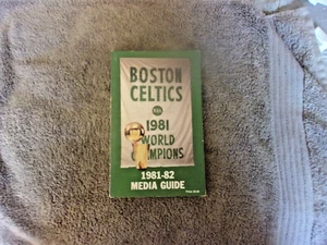 1981-82 BOSTON CELTICS MEDIA GUIDE Yearbook LARRY BIRD 1980-81 CHAMPIONS! 1982 - Picture 1 of 24