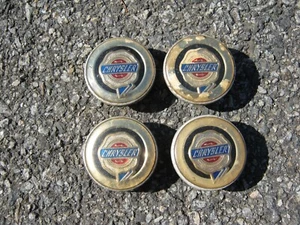 Factory Chrysler Town and Country gold alloy wheel center caps hubcaps - Picture 1 of 21