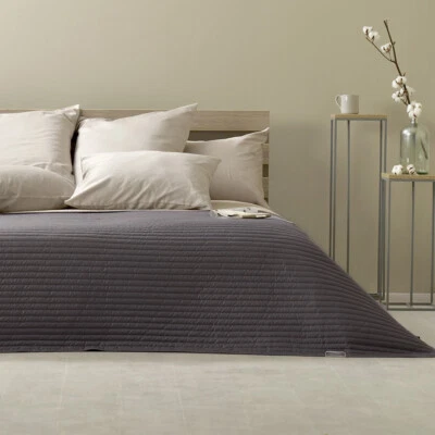 Bettüberwurf - Tagesdecke - Wendedecke - gesteppt 220x240 cm Schokobraun - Bild 1 von 4