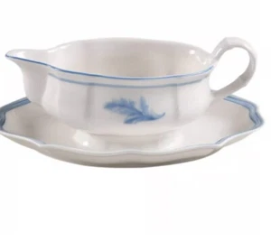 VILLEROY & BOCH Casa Azul 1748 Germany GRAVY BOAT Server W/ Underplate Attached - Picture 1 of 6