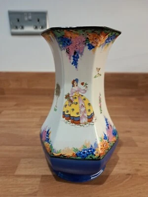 Vintage H & K Tunstall, Floral Ceramic Vase 21cm Tall - Image 1 of 4
