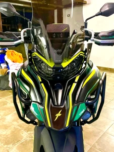 Accessori Benelli TRK 702 e 702X idea Regalo Compleanno Visiera Cupolino - Imagen 1 de 8