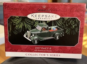 Hallmark Andenken 1998 1937 Ford V-8 All American Trucks #4 Weihnachtsschmuck - Bild 1 von 2