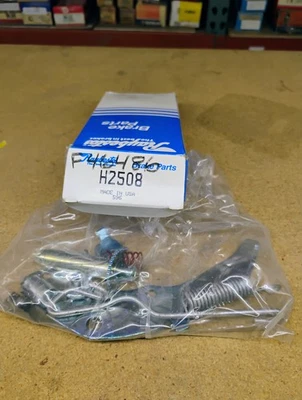 Kit de ajuste de batería Raybestos H2508 60-75 Chevy/GMC Truck C10 Impala lado izquierdo Foto 1 de 4