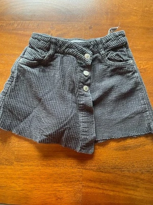 Zara Girls Kids Black Corduroy Skort Flap Skirt With Shorts Size 6 Adjustable - Image 1 of 3