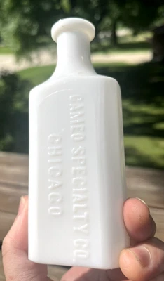BONITA BOTELLA DE VIDRIO DE LECHE PARA EL CUIDADO DE LA PIEL CAMAFEO SPECIALTY CO. CHICAGO ERA DE 1890 L@@K Foto 1 de 4