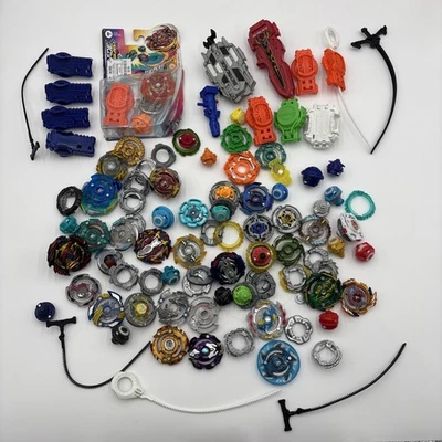 ENORME Lote Mixto Beyblade Burst Piezas Ripcords Piezas de Metal Sin Clasificar Usadas Foto 1 de 4