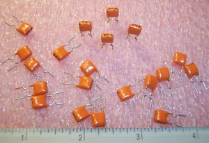 CANTIDAD (100) CONDENSADORES DE PELÍCULA DE POLIÉSTER METALIZADO .22uf 63V 10% BFC2-366-75224 - Imagen 1 de 2