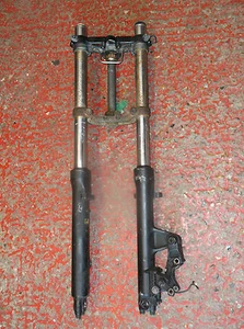 HONDA VF700F FORK STANCHIONS . READ THE DESCRIPTION - Imagen 1 de 1