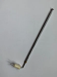 UNIDEN BEARCAT Basis Scanner Antenne - ANT32 - STECKT IN RÜCKSEITE DES SCANNERS - Bild 1 von 3