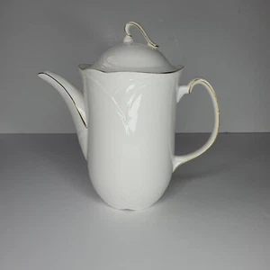 Royal Doulton Tiara Kaffeekanne Teekanne H5174 Weißgold Vintage seltenes Knochenchina - Bild 1 von 23