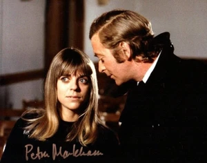 Film Autograph: PETRA MARKHAM (Get Carter) Signed Photo - Imagen 1 de 1