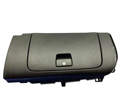 GUANTERA CHEVY SUBURBAN 2017-2020 COMPARTIMENTO DE ALMACENAMIENTO DE PASAJEROS *RASGUÑOS* | NEGRA Foto 1 de 4