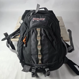 Mochila de día para senderismo al aire libre Jansport Equinox 33 en negro/gris - Imagen 1 de 15
