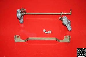 06 2006 Kawasaki Concours 1000 ZG1000A pestillo de asiento con soporte - Imagen 1 de 8