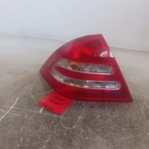 Mercedes C-Class Driver Tail Light 203 Type Sedan C230 Fits 01-04 4611719 - Foto 1 di 12