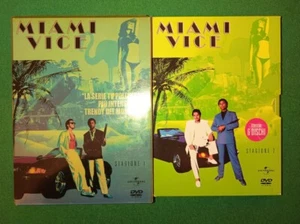 MIAMI VICE - DUE SERIE TV VINTAGE - DON JOHNSON - 2005/2006 - USATO - Foto 1 di 2