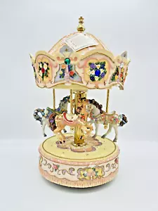 Grandeur Noel Collector’s Edition 2000 Musical Animated Christmas Carousel - Picture 1 of 20