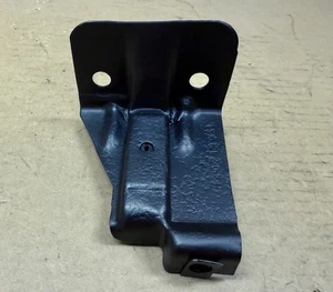 Soporte de radiador LH para camioneta Chevrolet GMC 1981-1991 - Imagen 1 de 9