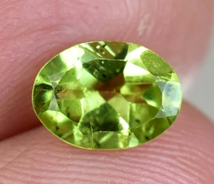 Stunning Rare Natural Green Peridot 1.15 Ct AGL Certified Oval Loose Gemstone - Picture 1 of 9