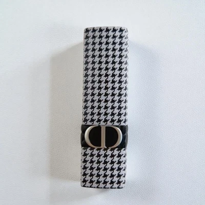 Dior Rouge Dior 999 Matte Lipstick 35g Classic Red - Image 1 of 4