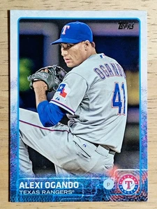 2015 Topps #198 Alexi Ogando - Picture 1 of 2