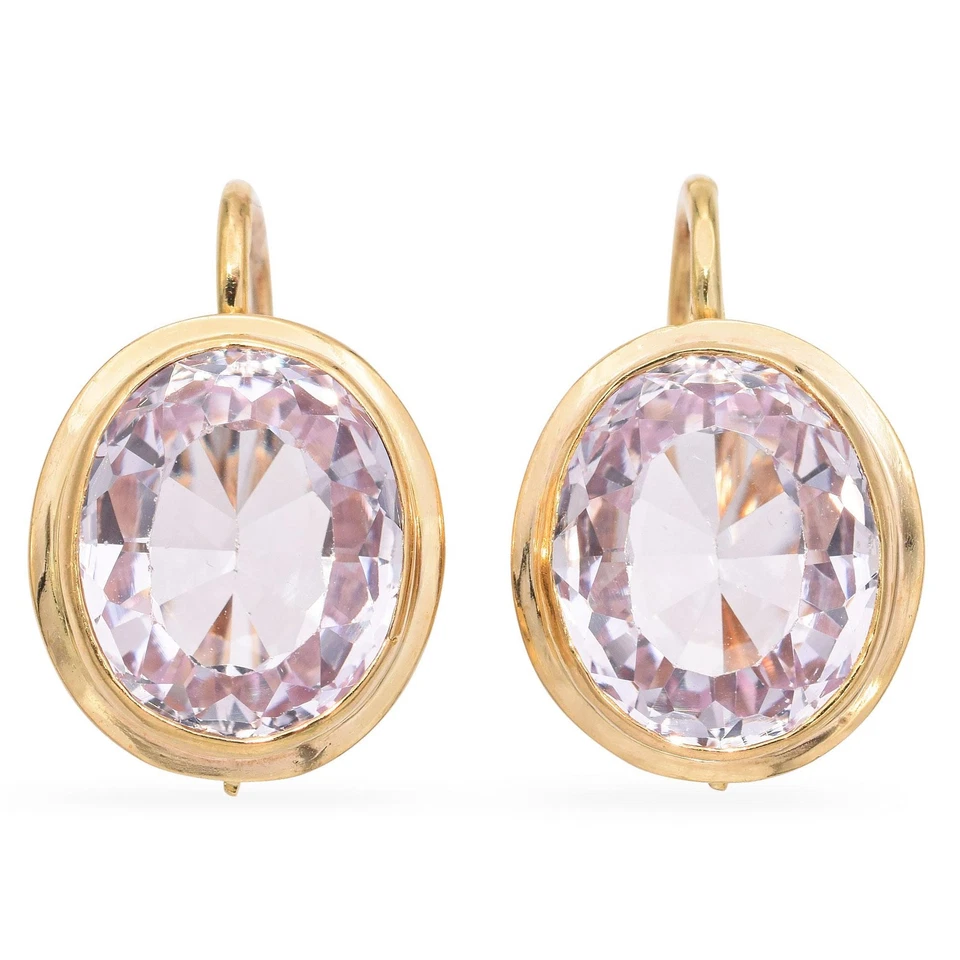 Pendientes colgantes de zafiro cultivado en laboratorio de oro amarillo de 18 quilates Foto 1 de 4