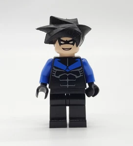 Lego Classic Nightwing Minifigure 7785 Arkham Asylum 2006 Batman DC Superheroes - Picture 1 of 2