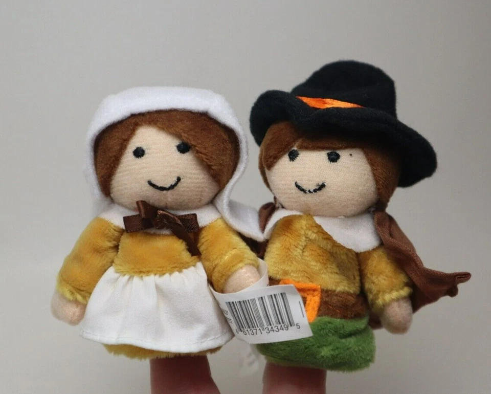 Ganz Give thanks Thanksgiving Pilgrim boy Finger Puppet plush 5”