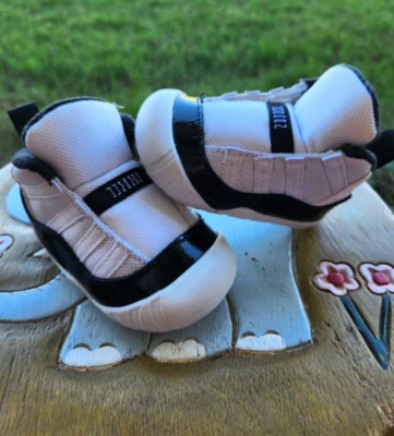 Jordan ретро 11 «Благодарность» 4C - Изображение 1 из 4