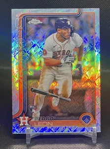 Topps 2025 cromo Pedro León RC Topps Fanatics refractor - Imagen 1 de 2