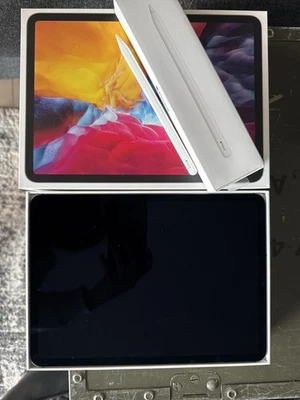 Apple iPad Pro 2. Gen 128GB, Wi-Fi Cellular , 11 Zoll - Space Grau + Pencil - Bild 1 von 4