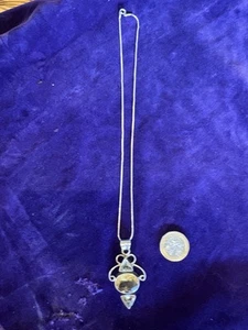 Silver & Citrine Pendant - Picture 1 of 3